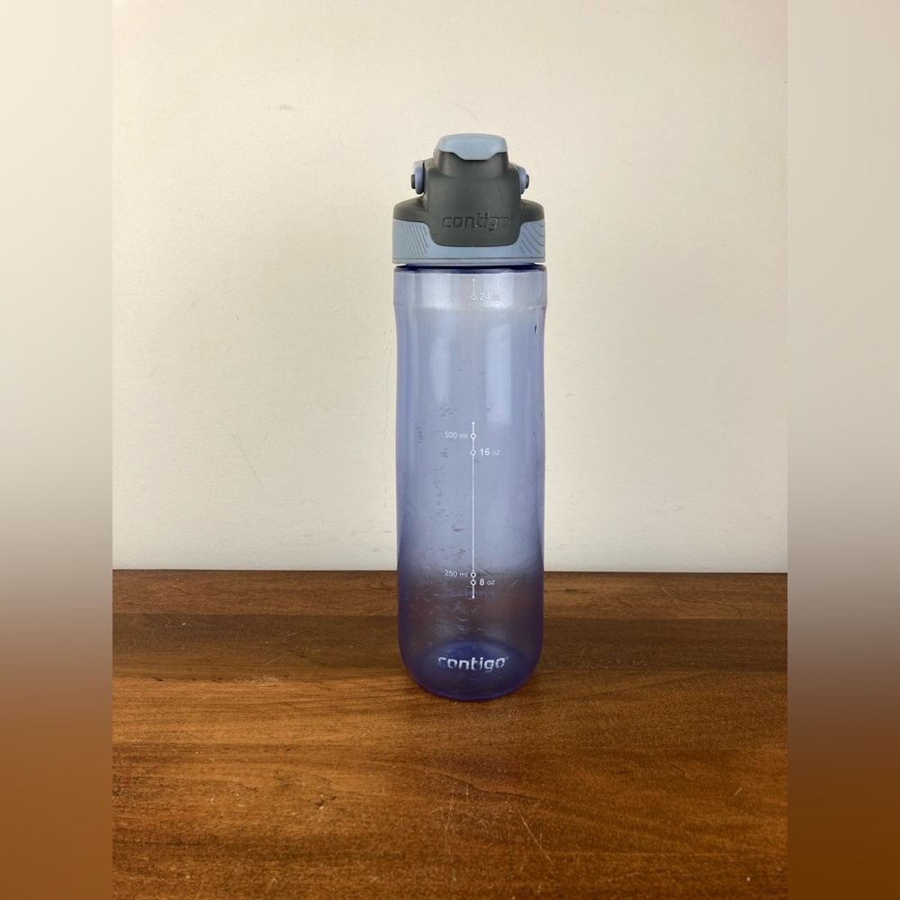 Contigo Purple Grey And Teal Colorway Pre Owned 24 Ounces Water Bottle